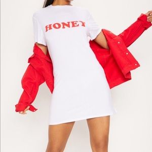 PrettyLittleThing “Honey” T-Shirt Dress
